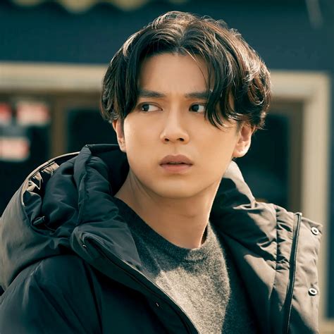 mackenyu gif|Mackenyu (@mackenyu) • Instagram photos and videos.